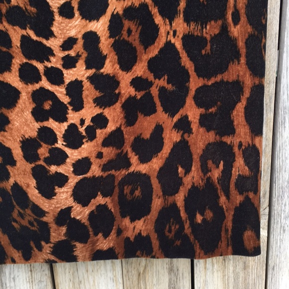 NWT Talbots Leopard Print Velvet Pencil Skirt 4P - Picture 6 of 13